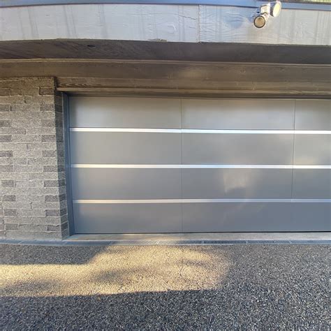 Modern Garage Door, Tempe Arizona - Southwest Garage Doors