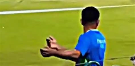 VIRAL: Babar Azam gets angry at man taking selfies video