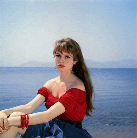 7 Of The Most Iconic Brigitte Bardot Hairstyles | Brigitte Bardot Hair