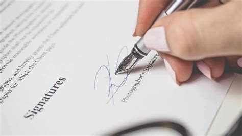 How to Write Real Estate Photography Contracts