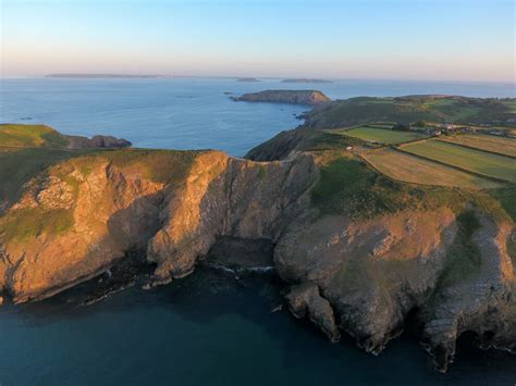 Things to do in Sark - An Unmissable Adventure | highlands2hammocks