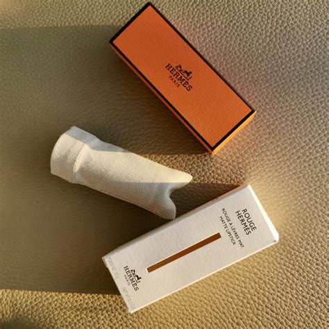 Hermès lipstick Satin and Matte formula: review and swatches