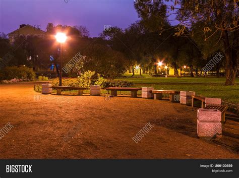 Night View Park Image & Photo (Free Trial) | Bigstock