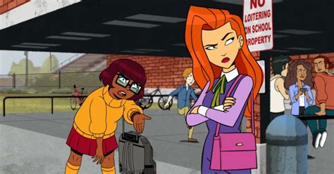 Velma and Daphne's Relationship: Are They More Than Friends?