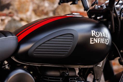 2022 Royal Enfield Classic 350 | First Ride Review – ReloadeD DevilS ...