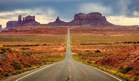 Top 10 Most Amazing Road Trips in the USA