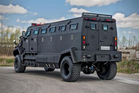 315 best Armored Police/SWAT/Tactical Vehicles images on Pinterest | Emergency vehicles, Police ...