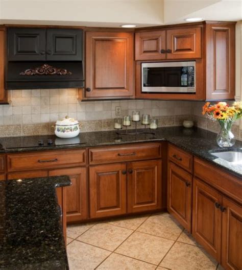 Dark Granite Countertops - Photos of Cabinet Combinations | Graniterra