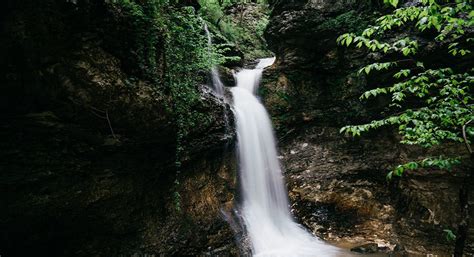 Best Waterfalls in the Ozarks