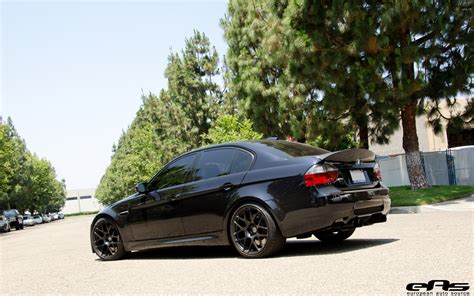 BMW E90 M3 with Awron Gauge Looks Futuristic - autoevolution