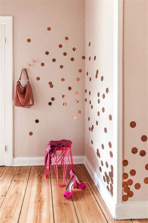 25 Adorable Polka Dot Interior Ideas | HomeMydesign