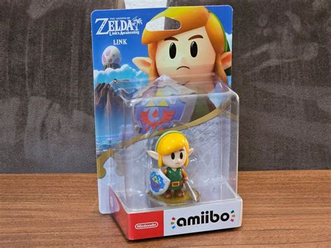 The Legend of Zelda - Link's Awakening Amiibo / Neu & OVP | Comprare su ...