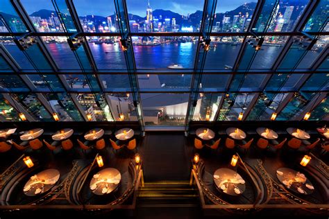 Take in the view: Ozone and Aqua, Hong Kong - Lux Magazine