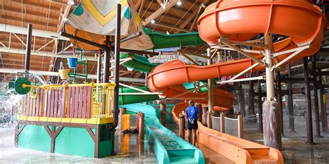 Great Wolf Lodge in Concord and 7 Reasons We Love This Park!