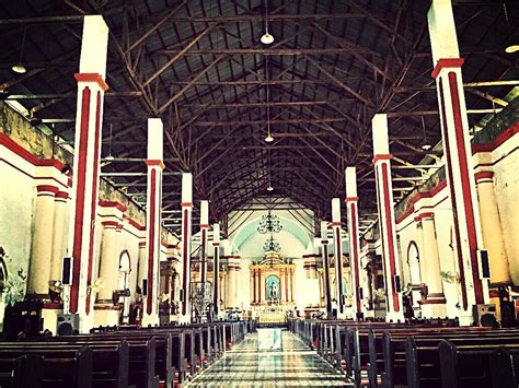 Inside of Paoay Church | Anna Alvarez | Flickr