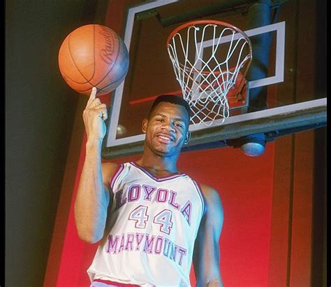 Loyola Marymount to Unveil Hank Gathers Statue Outside Arena