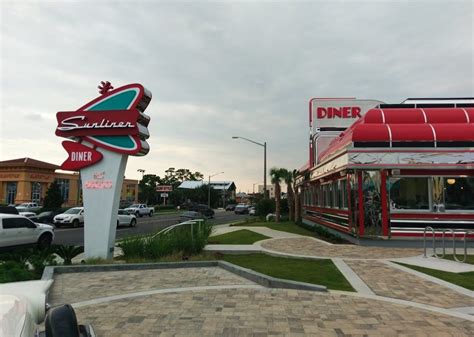 Revisit The Glory Days At The 50s-Themed Sunliner Diner In Alabama | Orange beach alabama, Gulf ...