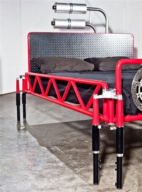 Motorcycle-themed custom bed ‘Duc 996’ built from Ducati parts - Homecrux