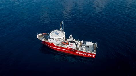 'LIFE SUPPORT': Search and Rescue in the Mediterranean Sea | EMERGENCY