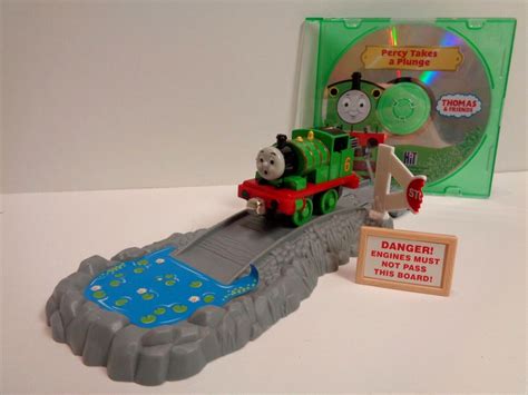 RARE Thomas & Friends Take Along Percy Takes a Plunge Deluxe Play Scene ...