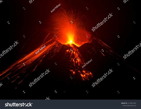 Krakatoa Volcanoview Eruption Mount Krakatoa Volcano Stock Photo ...