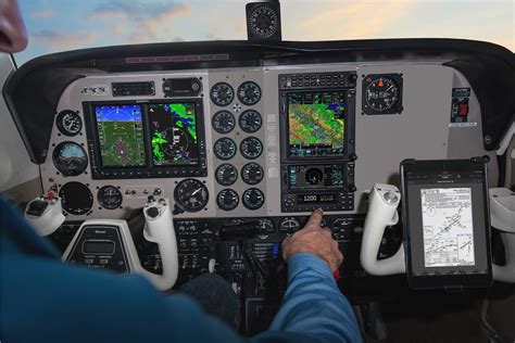 Garmin Unveils the Next Generation of All-in-One ADS-B Trans