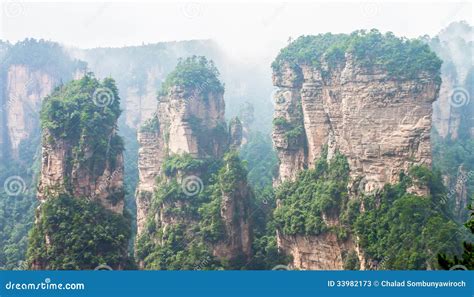 Wulingyuan stock image. Image of green, famous, tourism - 33982173