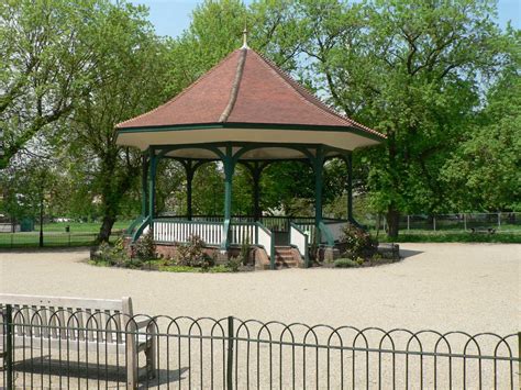 Ruskin Park Bandstand, London SE5 | Ruskin Park Bandstand on… | Flickr