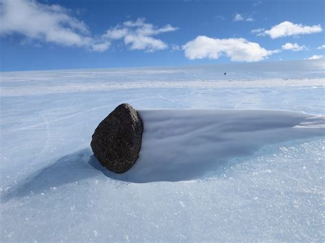 Meteorite hunting in Antarctica – antarcticstories