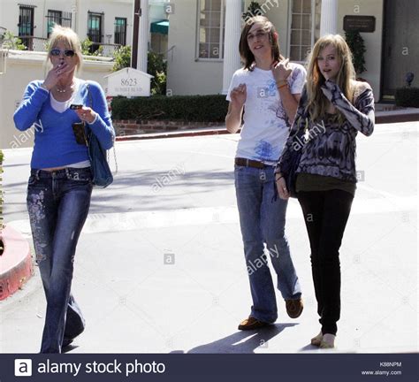 Dakota Johnson, Melanie Griffith, Alexander Bauer.Photos of a Stock Photo: 160003276 - Alamy