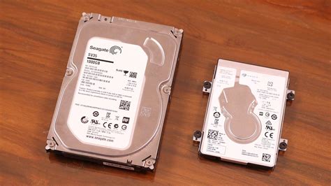 2.5 Vs 3.5 HDD: What is Better & Why? - GEEKY SOUMYA