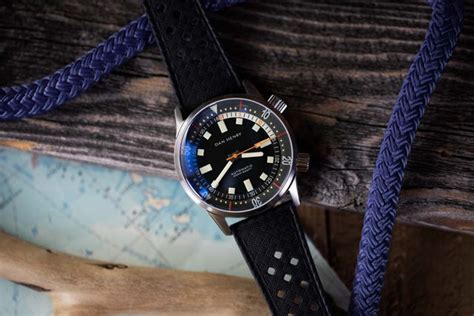 The Best Dive Watches for Men Under $500