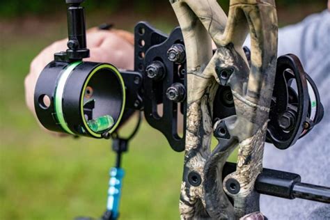 How to Use a Compound Bow Sight? - Ranger Expert Guides You!