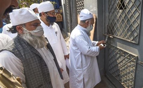 After Delhi High Court's Order, Nizamuddin Markaz Reopens For Shab-e-Barat