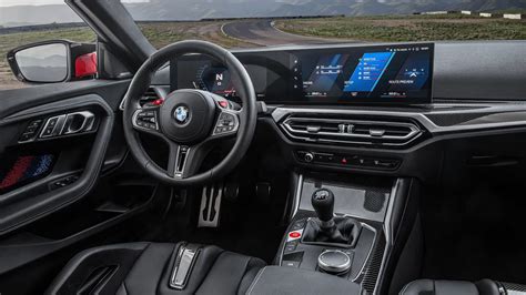 New BMW M2 2023 - INTERIOR details (curved screen & M carbon seats) - YouTube