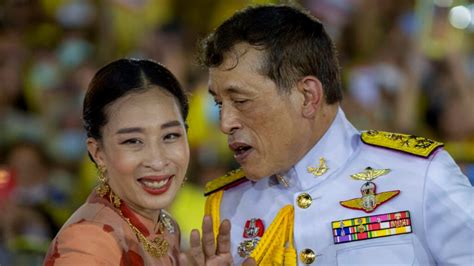 Thai King's Daughter Remains Unconscious Weeks After Collapsing, Palace ...