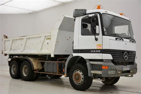 Mercedes-Benz Actros 3335 - 6x4