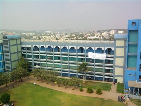 VIT | Top Engineering Colleges of India | Proline Consultancy