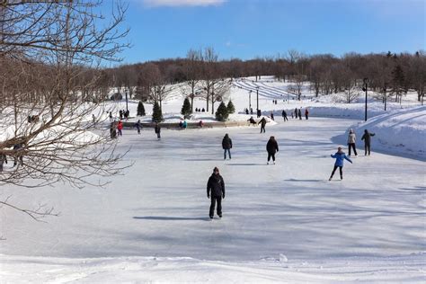 Montreal Winter Activities: A Guide to Mount Royal Park in Winter