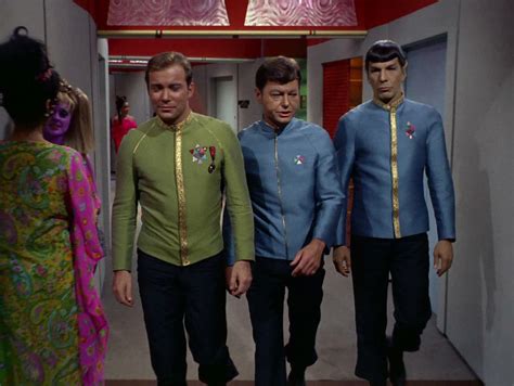 Pin by Chris Stiverson on Star Trek | Star trek uniforms, Star trek ...