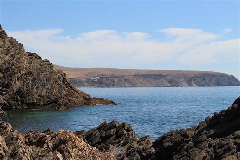 Second Valley Cliff Jumping In South Australia | TouristSecrets