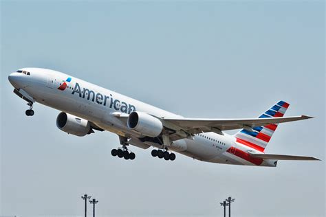 American Airlines conclui modernização dos Boeing 777-200 utilizados no ...