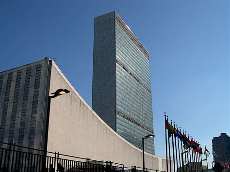 United Nations Headquarters in New York - Data, Photos & Plans - WikiArquitectura