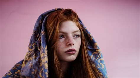 Outstanding Fine Art Self Portraits By German Photographer Laura ...