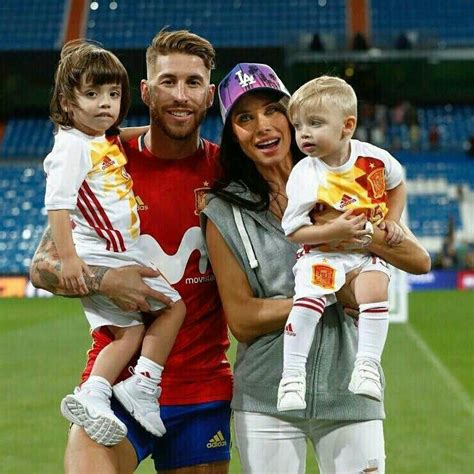 Sergio Ramos with his family | Sergio ramos, Real madrid captain ...