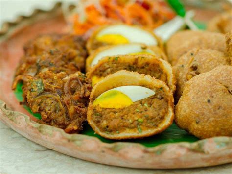 Traditional Food of West Bengal - Mishti Pulao, Kosha Mangsho and What ...