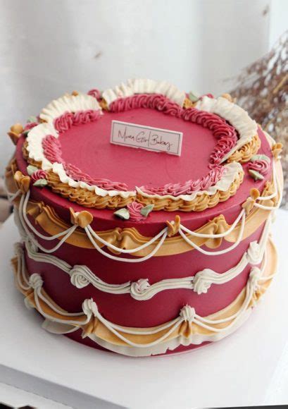 50 Vintage Inspired Lambeth Cakes That're So Trendy : Cinnamon Rose ...