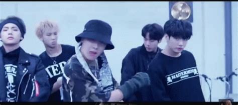 Bts Mic GIF - Bts Mic Drop - Discover & Share GIFs