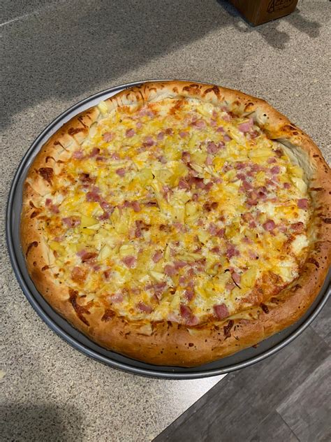 She said she liked stuffed crust Hawaiian pizza. . . - Dining and Cooking