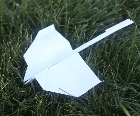 Finest Paper Plane : 4 Steps (with Pictures) - Instructables